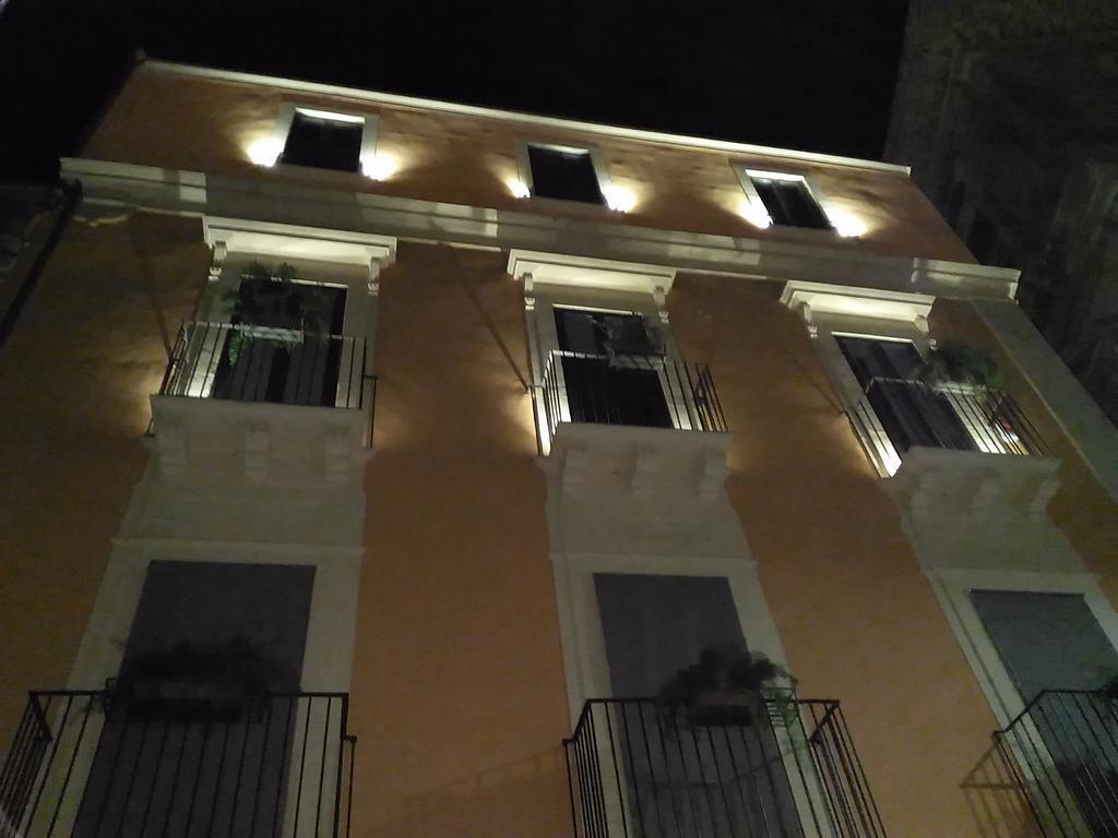 Preluna Central Palace Catania Exterior photo
